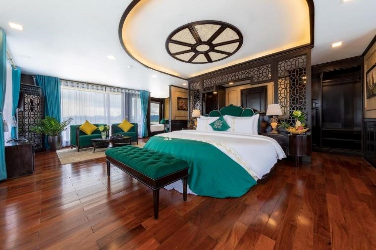 Suite Regent Với Sân Hiên  - 2 Ngày 1 Đêm